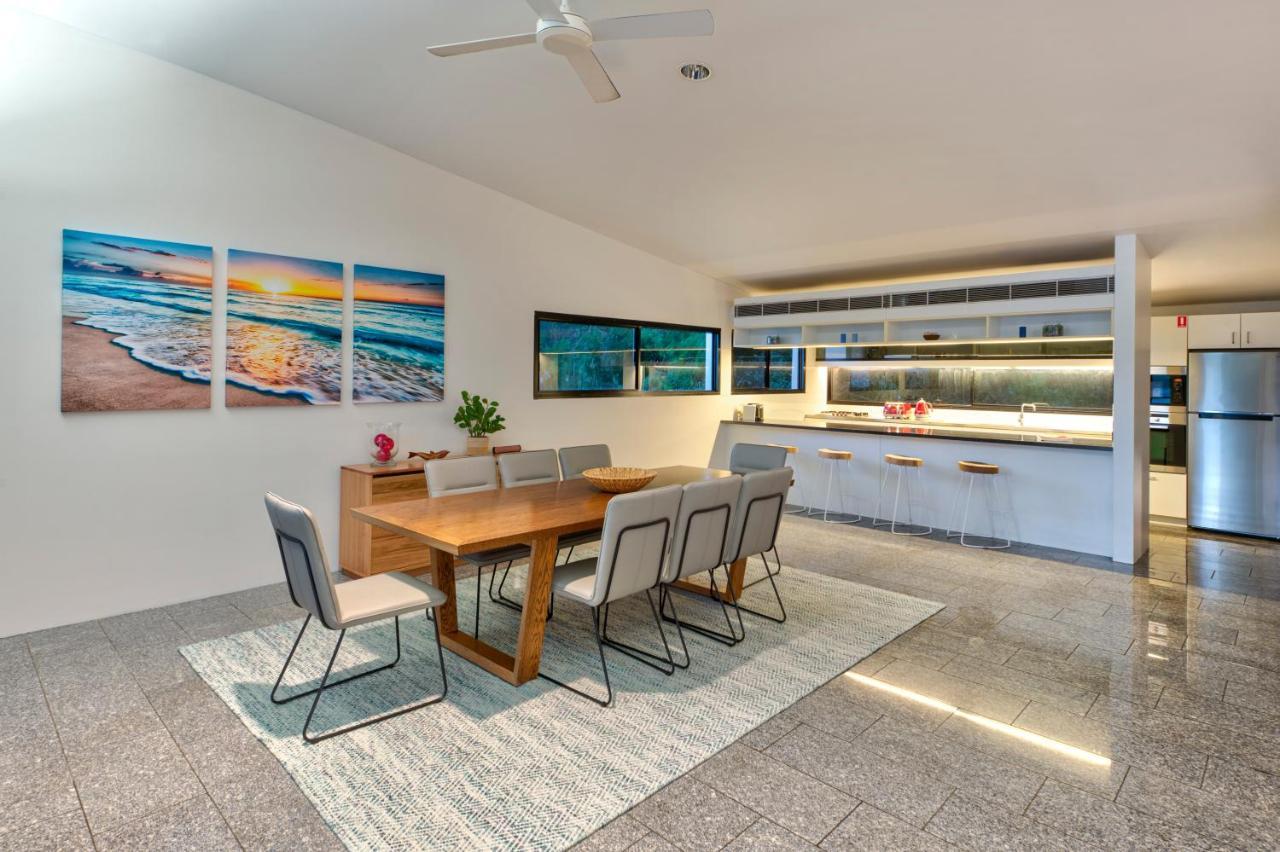 Waves 6 On By Hiha Apartment Hamilton Island